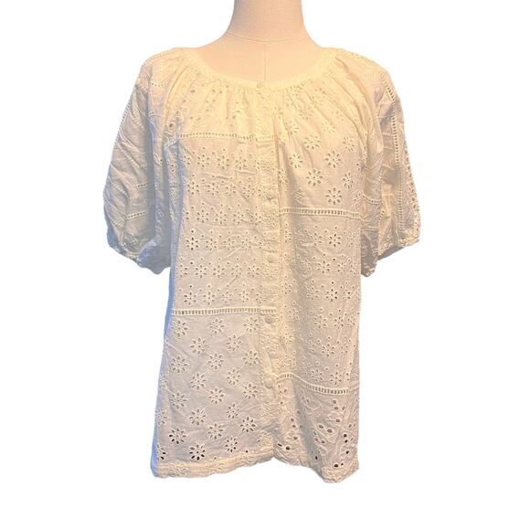 Nicole Miller Artelier Cream Eyelet Puff Sleeve Button Down. Size Medium - Picture 1 of 7